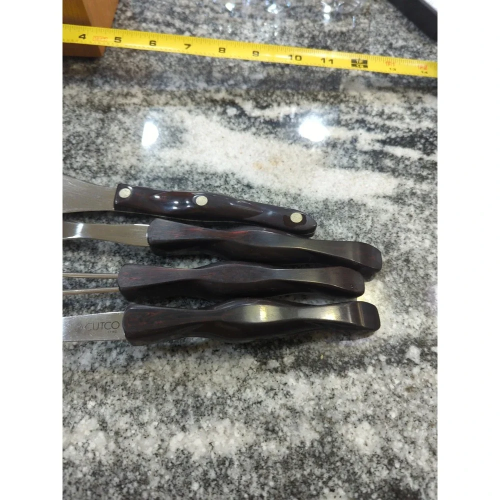 Cutco 4 Piece Kitchen Utensil Set & Wooden Holder Whisk Spoon Spreader Fork